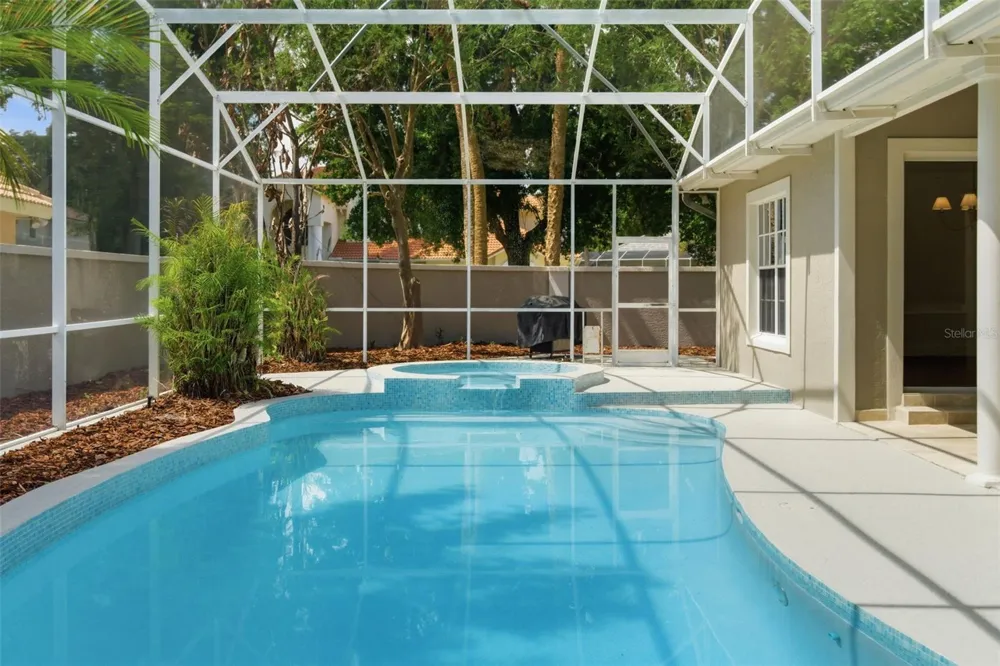 8935 JONATHAN MANOR DRIVE Orlando, FL 32819
