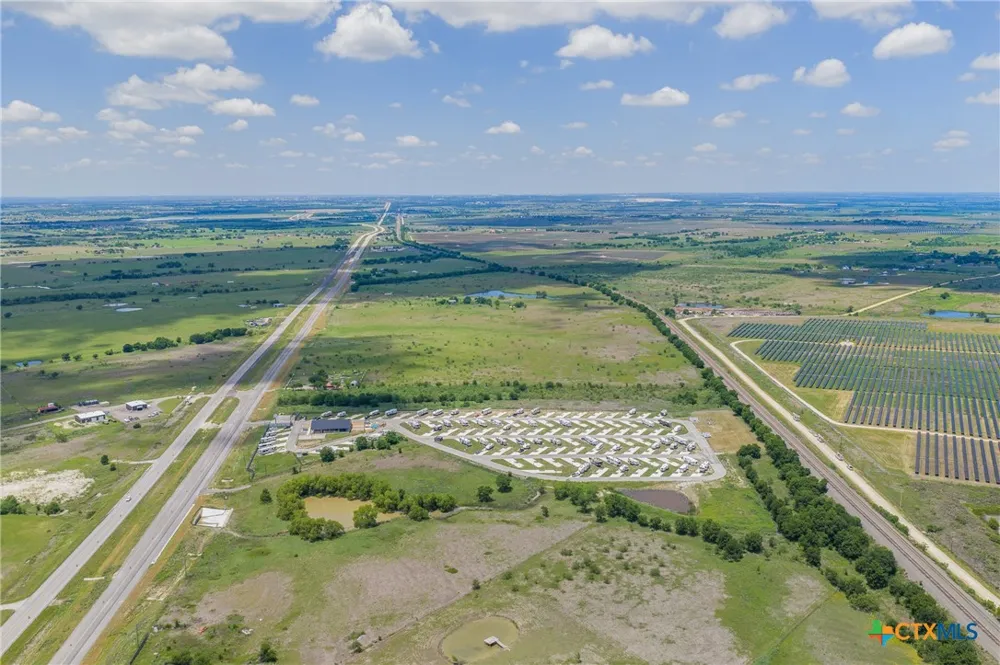 3 HWY 36 Rogers, TX 76569