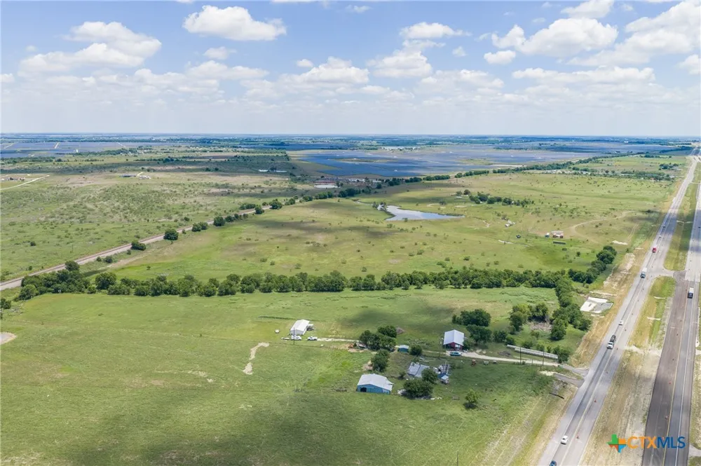 3 HWY 36 Rogers, TX 76569