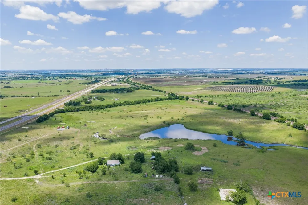3 HWY 36 Rogers, TX 76569