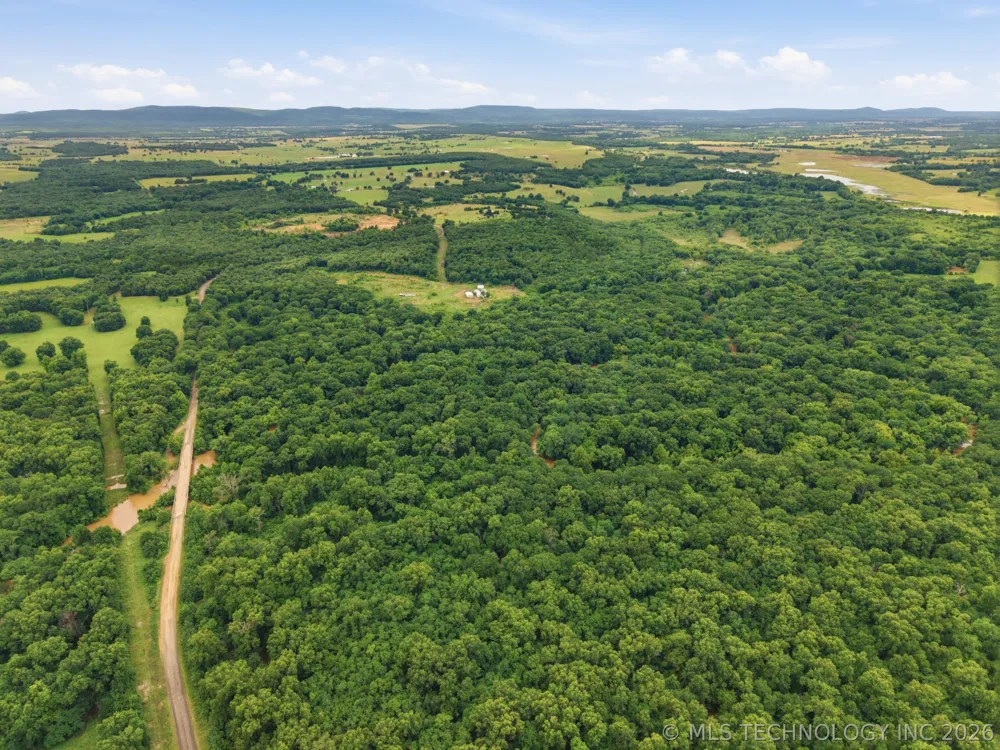 40413 S County Road 4480 Stigler, OK 74462
