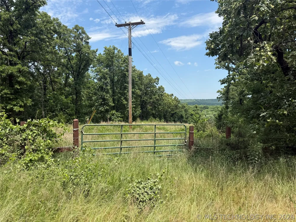 40413 S County Road 4480 Stigler, OK 74462