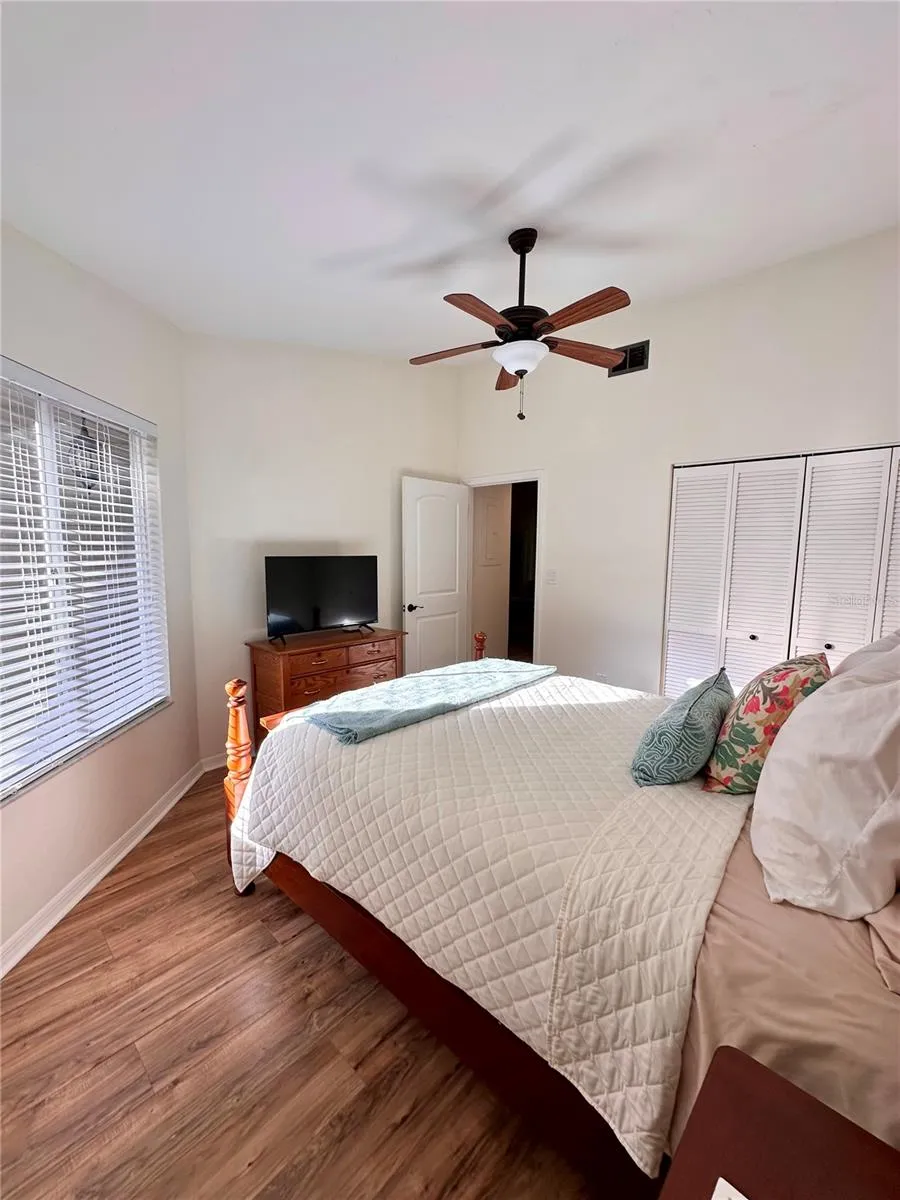 824 NW 124TH DRIVE Newberry, FL 32669