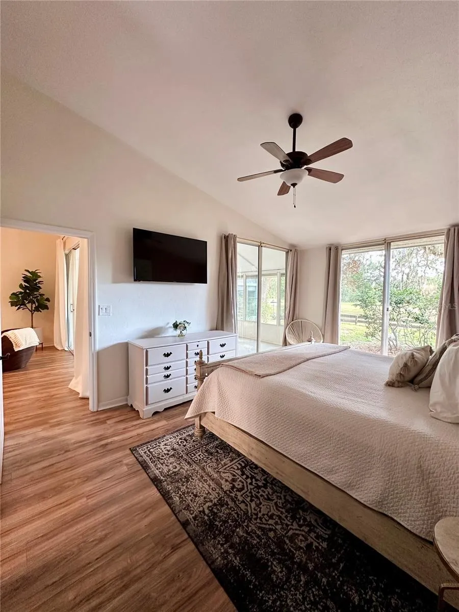 824 NW 124TH DRIVE Newberry, FL 32669