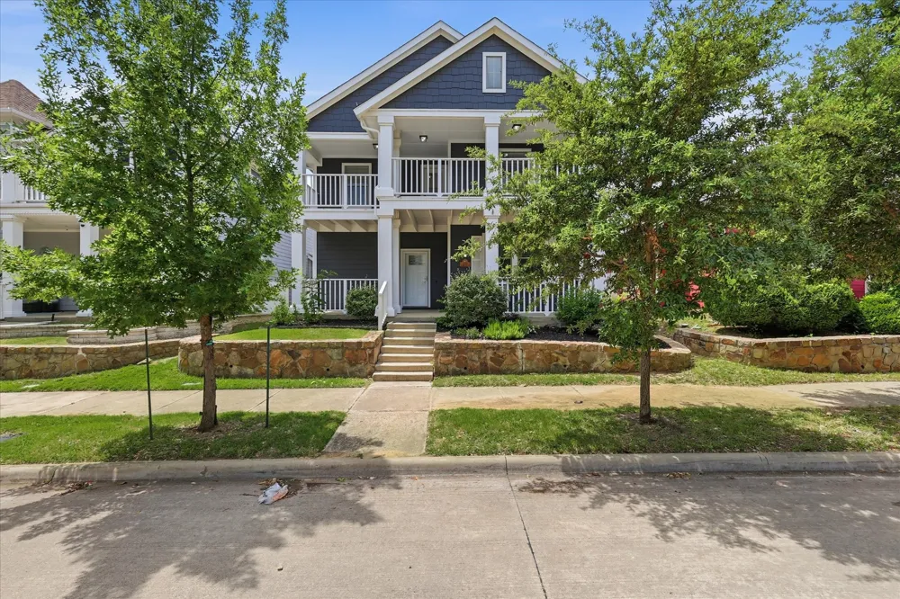 1208 Spanish Moss Drive Savannah, TX 76227