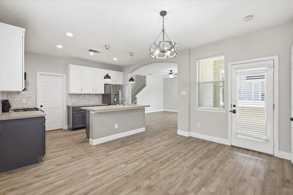 1208 Spanish Moss Drive Savannah, TX 76227