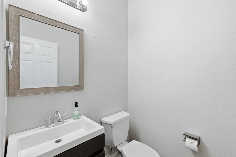 1208 Spanish Moss Drive Savannah, TX 76227