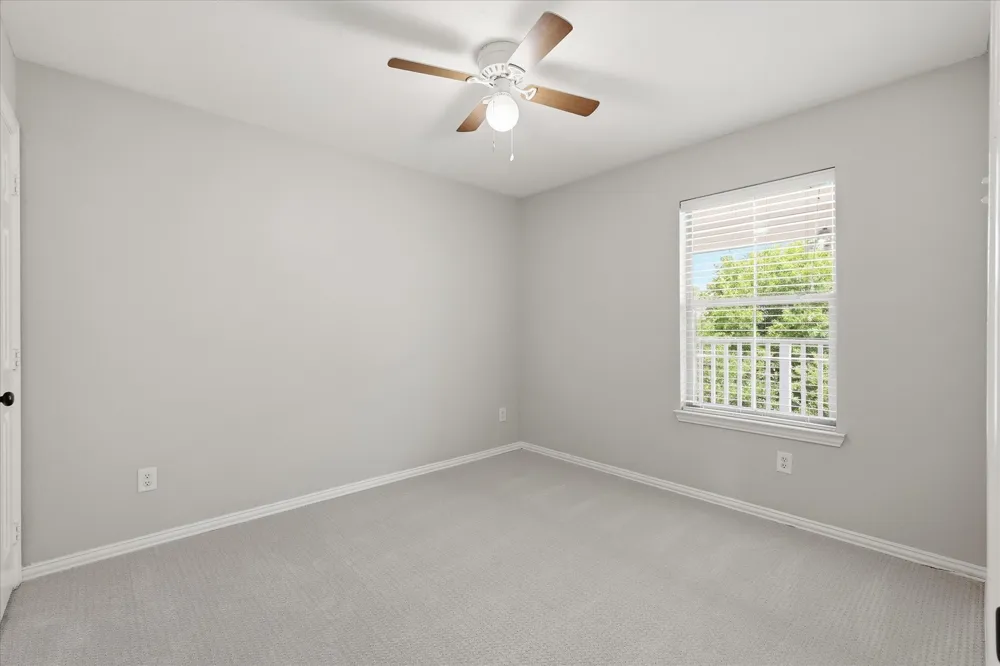 1208 Spanish Moss Drive Savannah, TX 76227