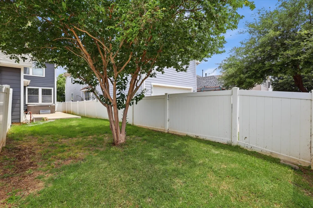 1208 Spanish Moss Drive Savannah, TX 76227