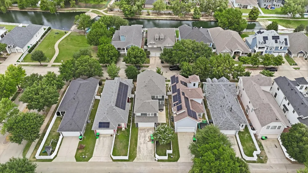 1208 Spanish Moss Drive Savannah, TX 76227