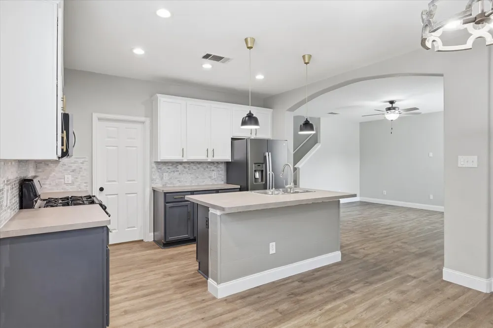 1208 Spanish Moss Drive Savannah, TX 76227