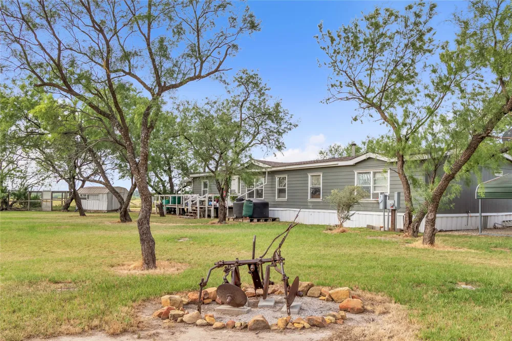 14175 State Highway 6 Moran, TX 76464