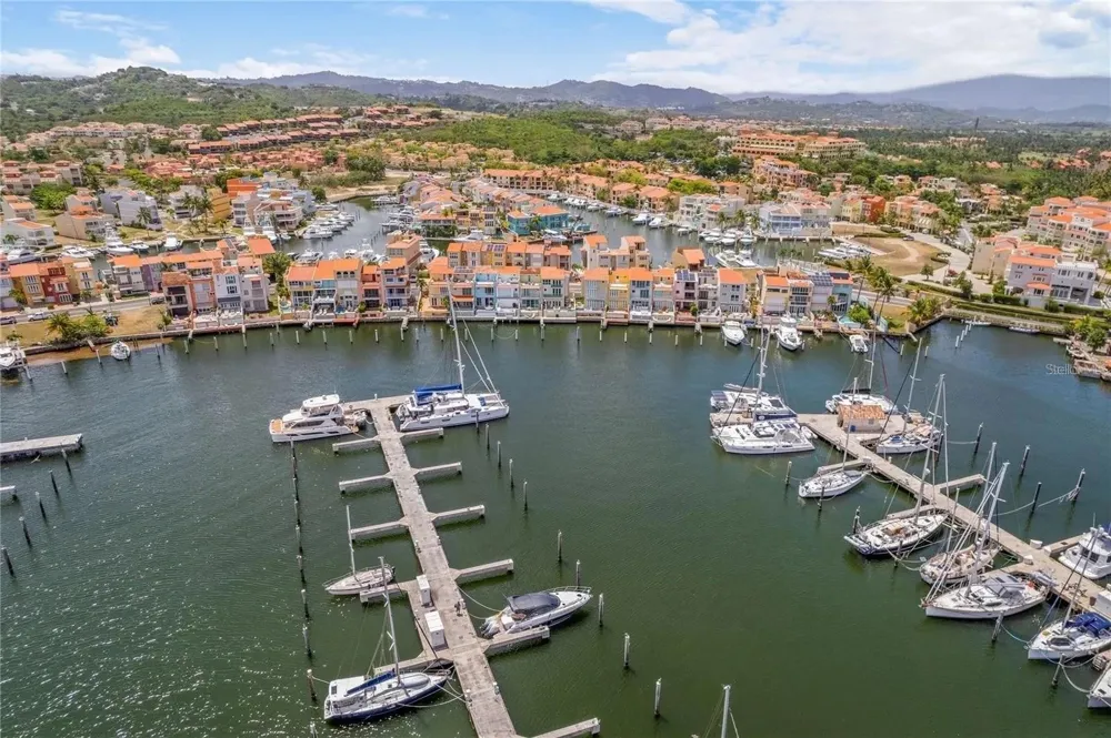 69 ISLA SAN MIGUEL Humacao, PR 00791