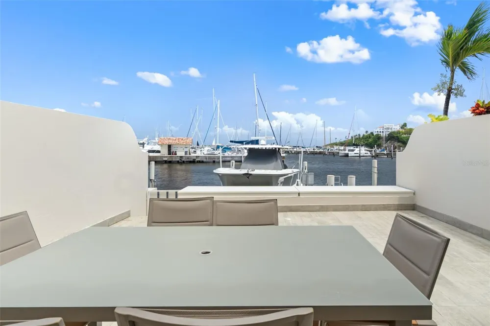 69 ISLA SAN MIGUEL Humacao, PR 00791