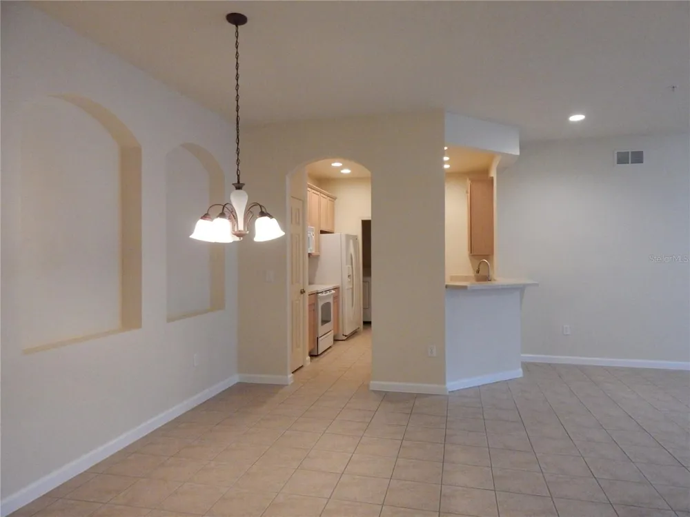 3300 WHITESTONE CIRCLE #107 Kissimmee, FL 34741