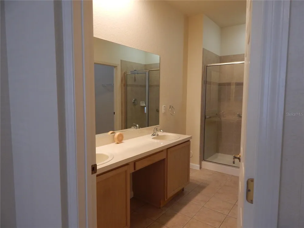 3300 WHITESTONE CIRCLE #107 Kissimmee, FL 34741