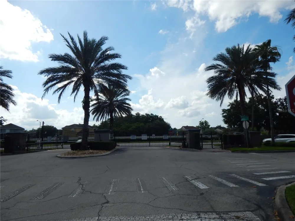 3300 WHITESTONE CIRCLE #107 Kissimmee, FL 34741