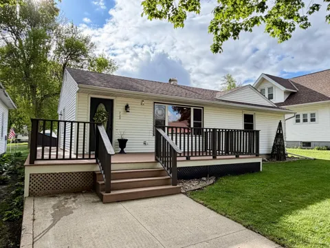722 Adams Avenue