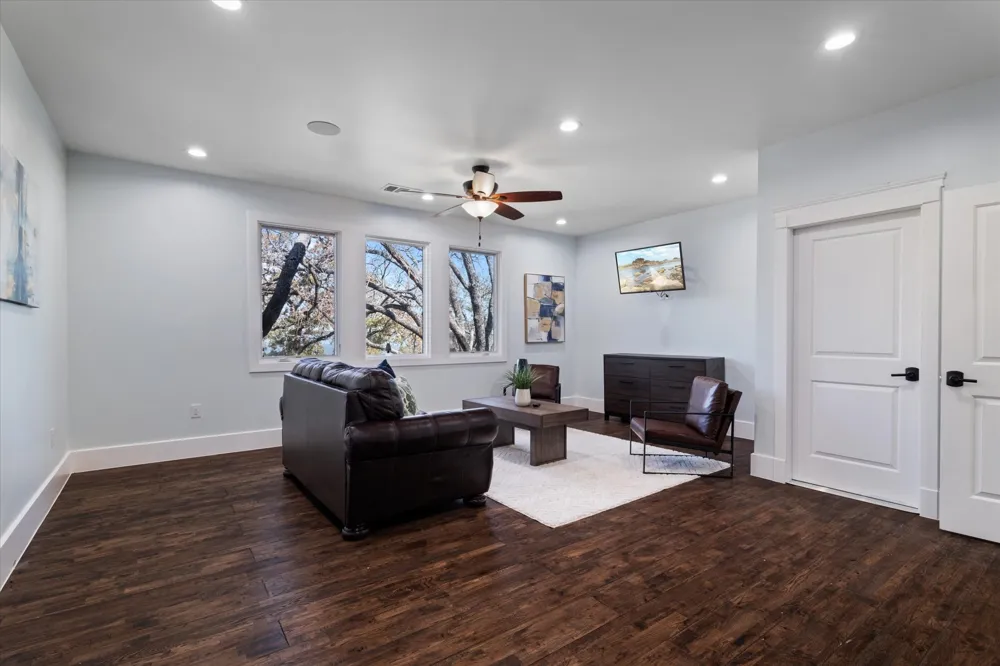 8791 Southern Shore Court Kemp, TX 75143