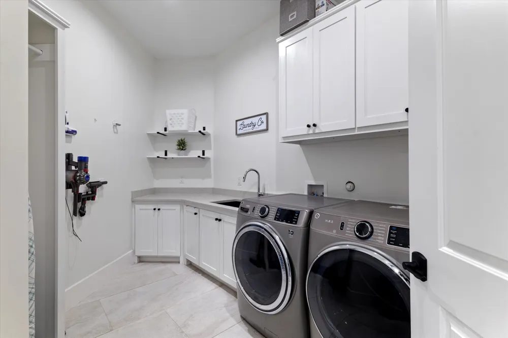 8791 Southern Shore Court Kemp, TX 75143