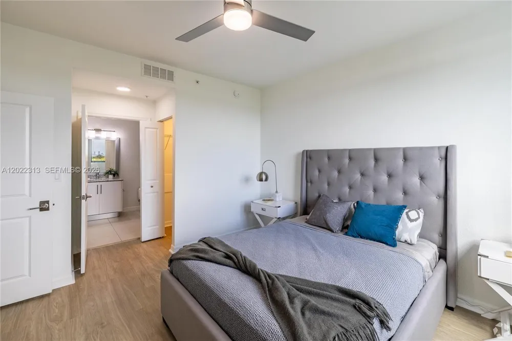 2001 Ludlam #414 West Miami, FL 33147