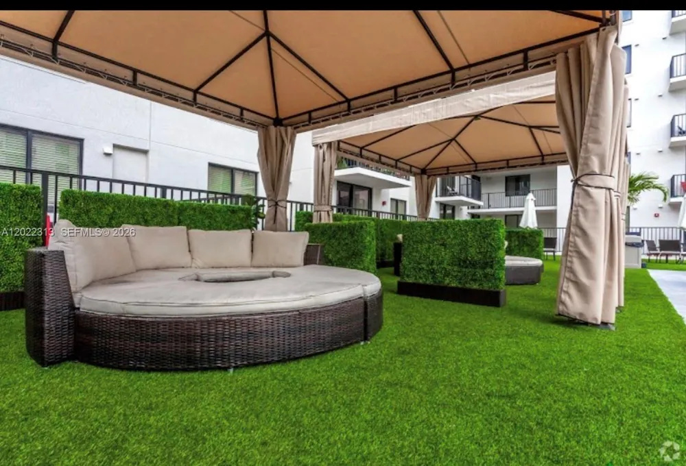 2001 Ludlam #414 West Miami, FL 33147