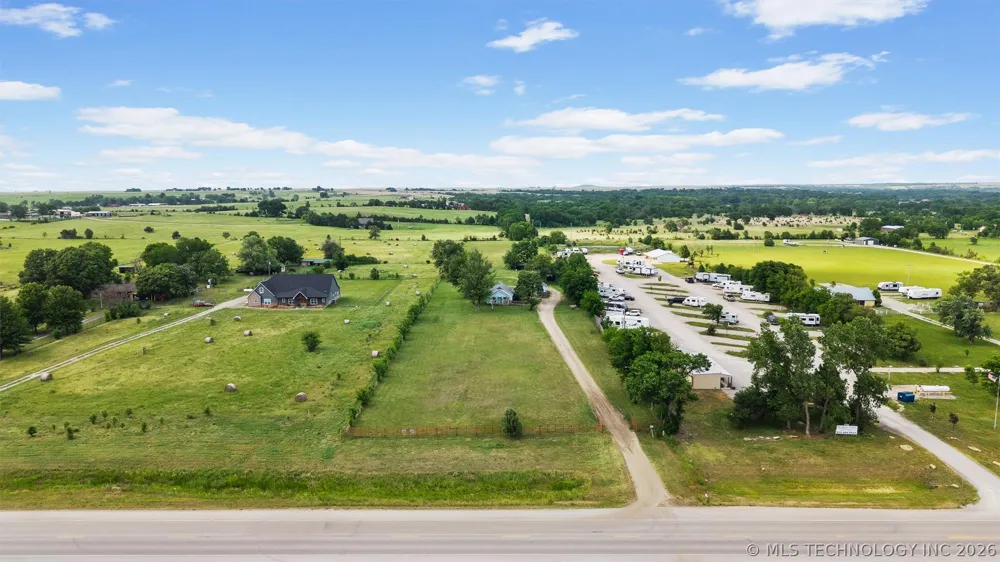 402400 Hwy 60 Bartlesville, OK 74006