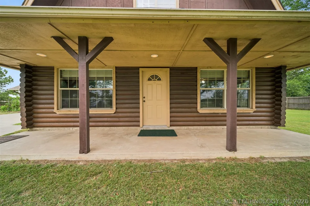 4891 E 390 ROAD Oologah, OK 74053