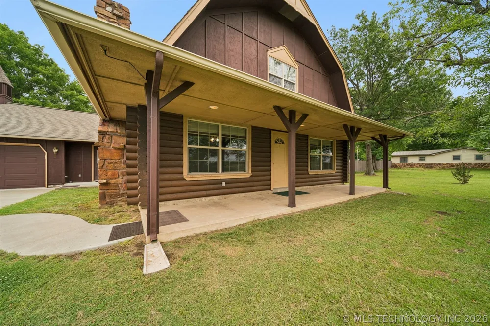 4891 E 390 ROAD Oologah, OK 74053