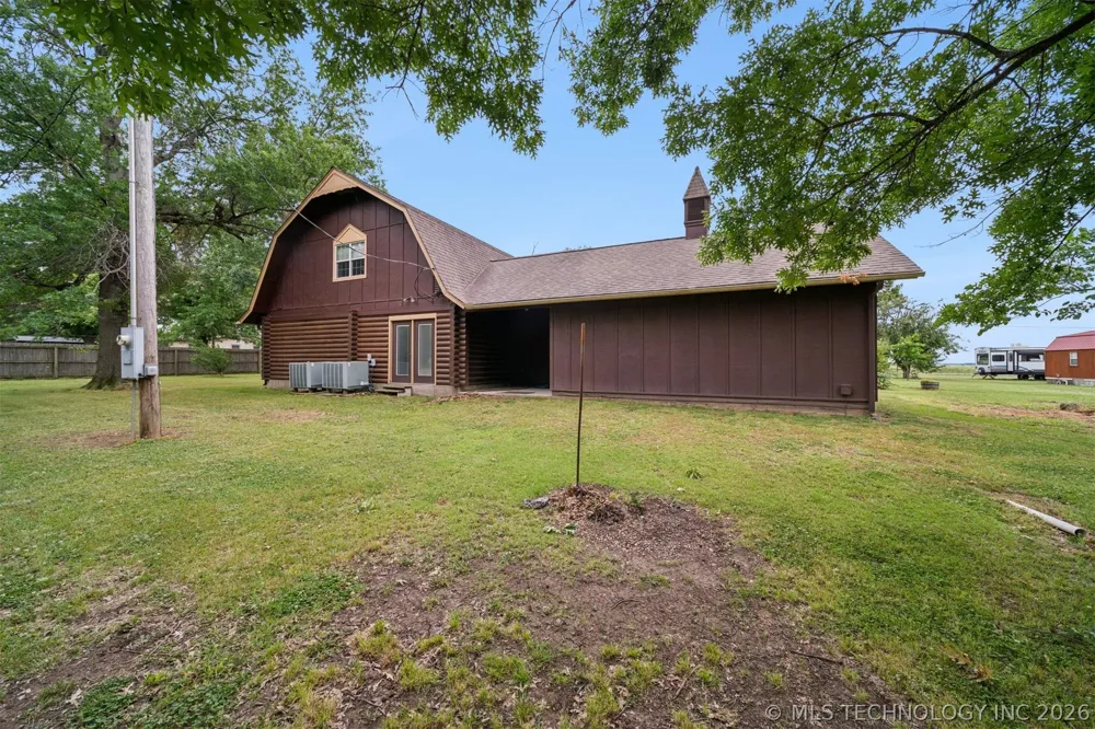 4891 E 390 ROAD Oologah, OK 74053