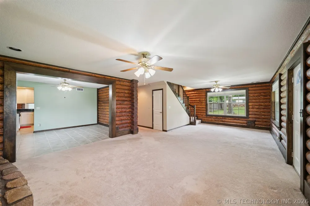 4891 E 390 ROAD Oologah, OK 74053