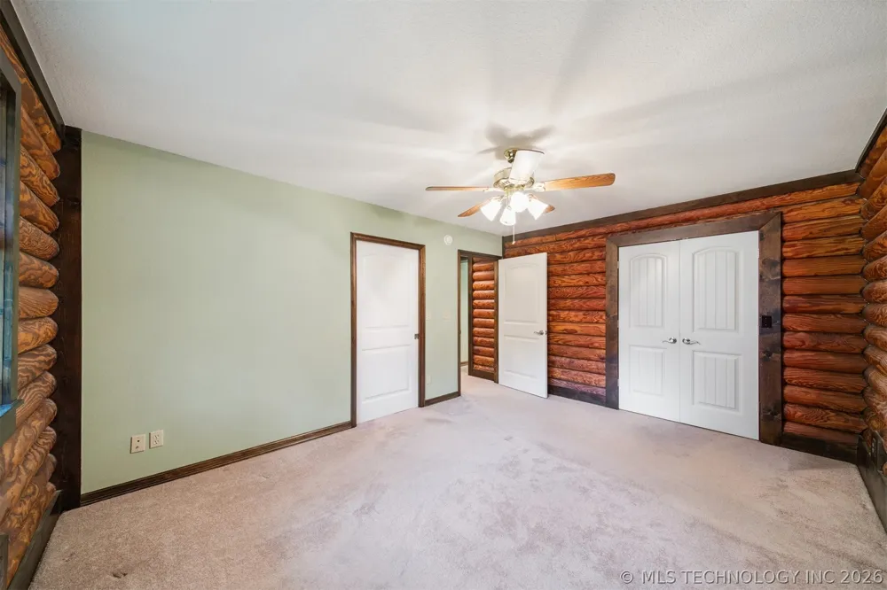 4891 E 390 ROAD Oologah, OK 74053