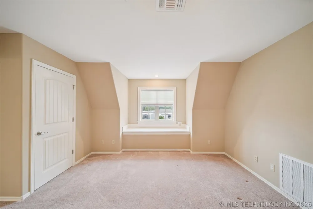 4891 E 390 ROAD Oologah, OK 74053