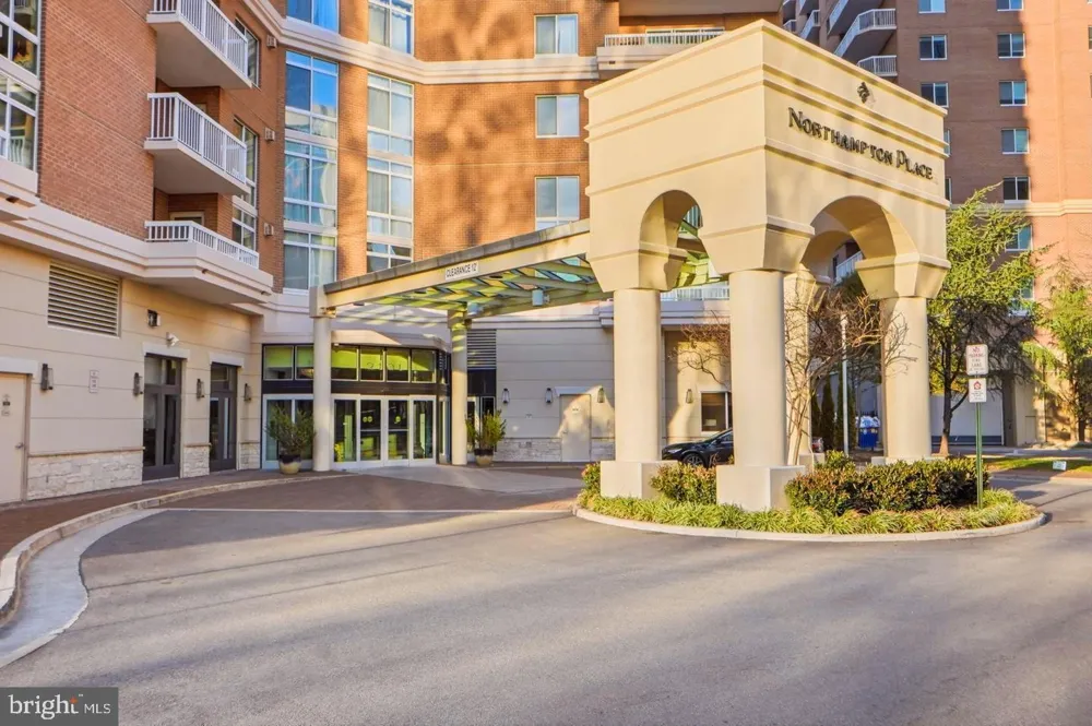 3101 HAMPTON DRIVE #603 Alexandria, VA 22302