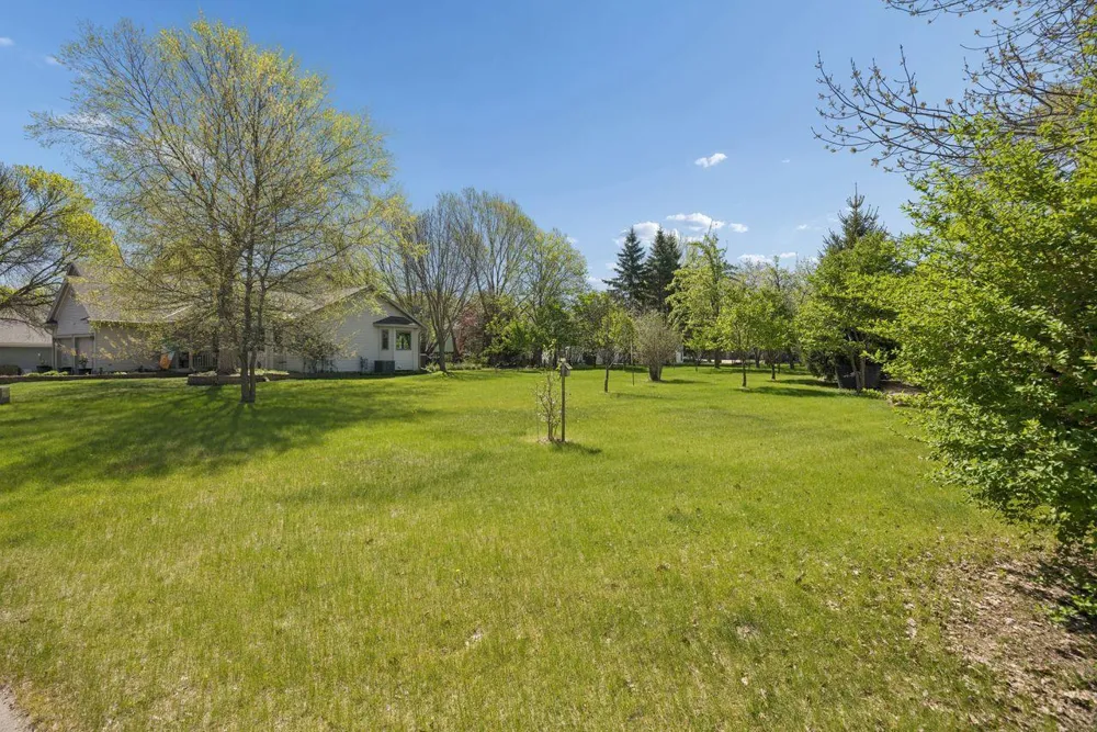 1716 Southwood Trail Saint Cloud, MN 56301