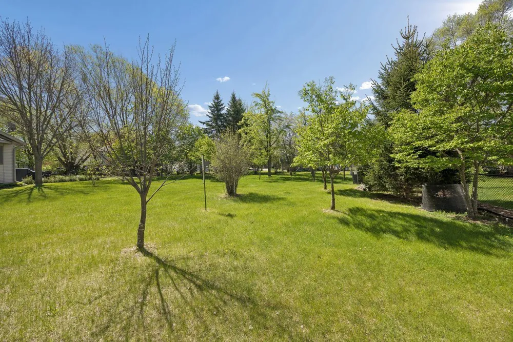 1716 Southwood Trail Saint Cloud, MN 56301