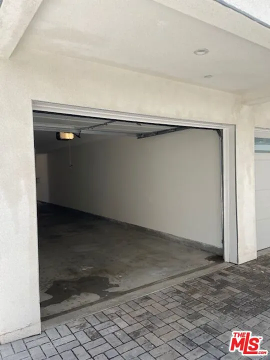 5222 Satsuma Avenue North Hollywood, CA 91601