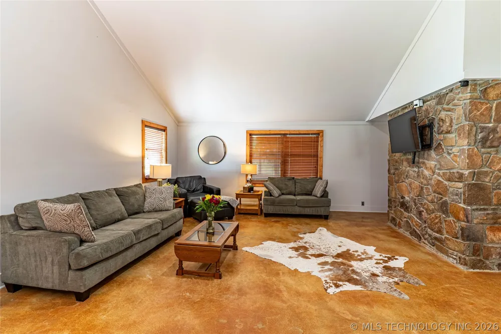 30668 W Hwy 16 Bristow, OK 74010