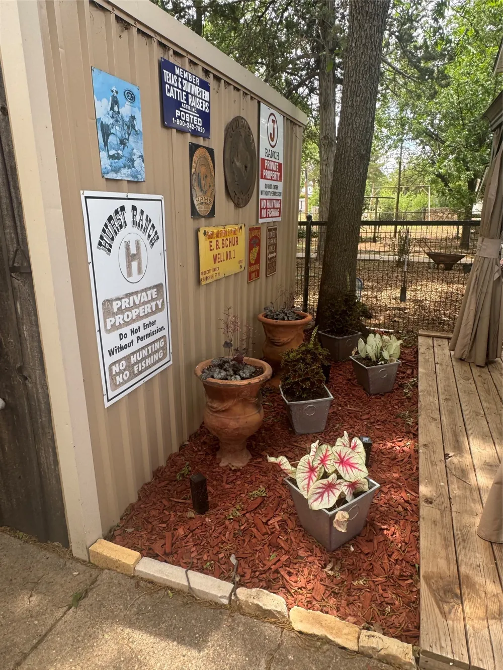 400 Cain Street Quanah, TX 79252