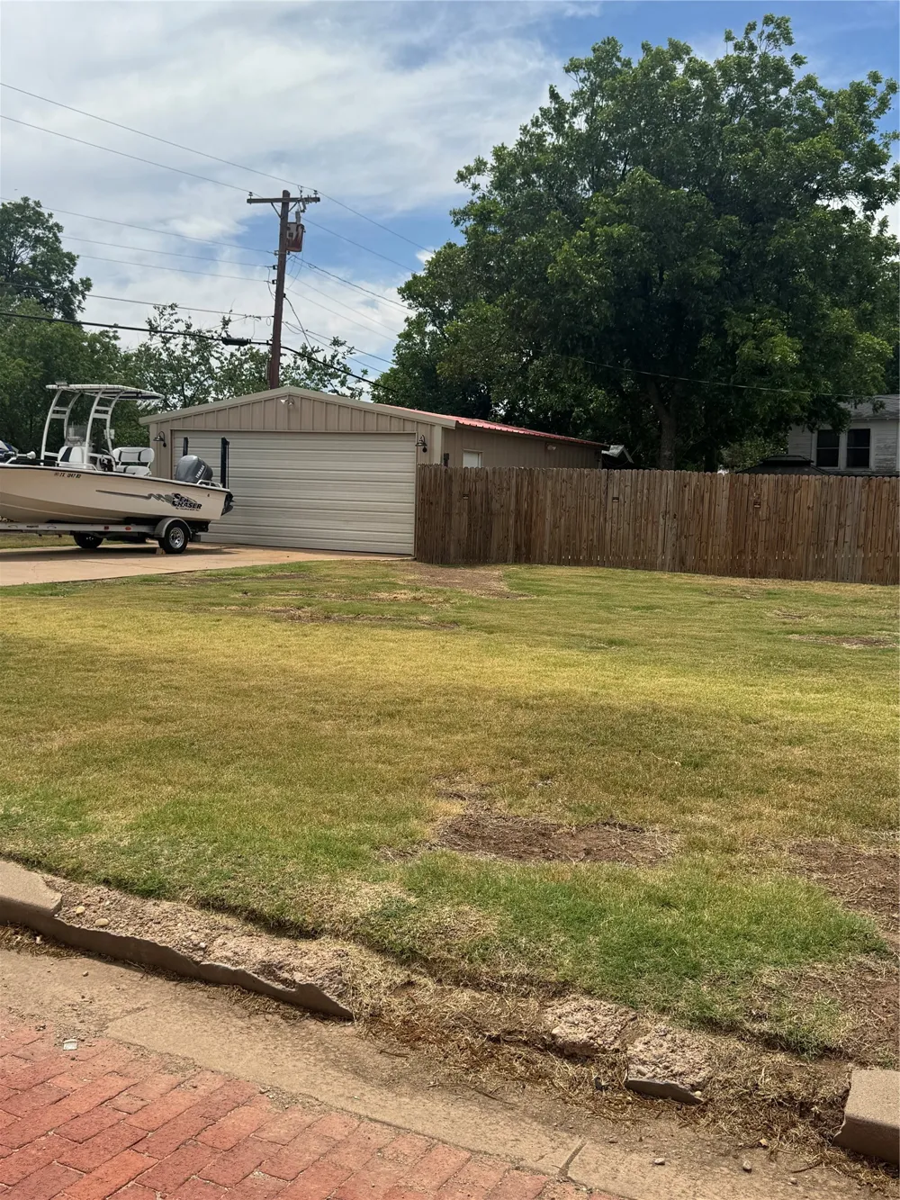 400 Cain Street Quanah, TX 79252