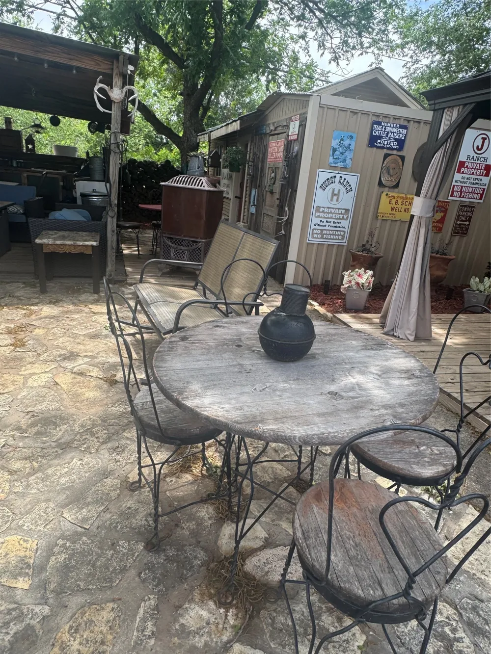 400 Cain Street Quanah, TX 79252