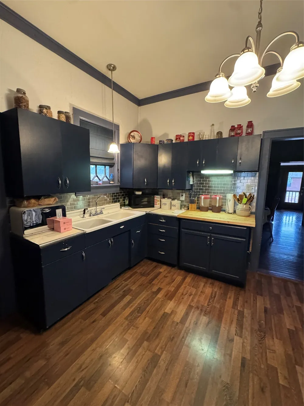 400 Cain Street Quanah, TX 79252