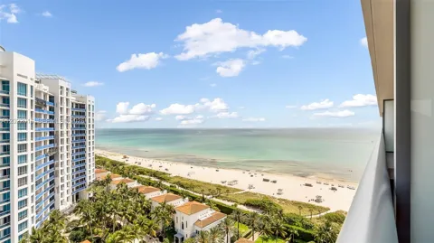 5875 Collins Ave #1807