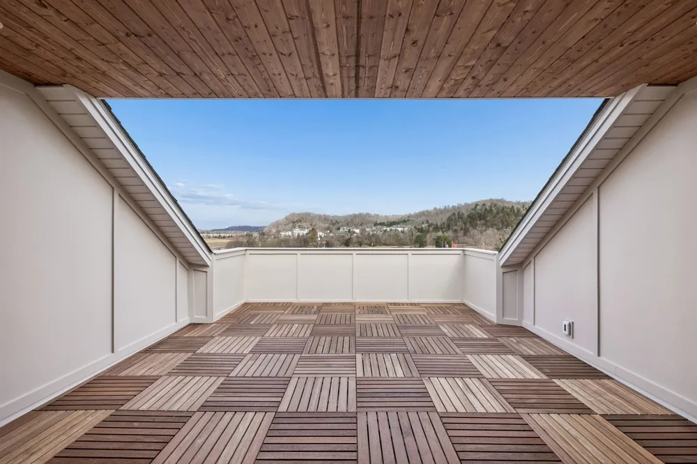 6 Crockett Hills Lane Ashland City, TN 37015