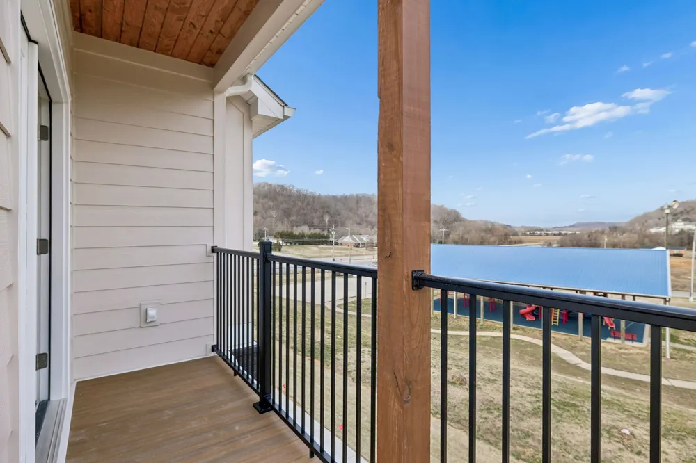 6 Crockett Hills Lane Ashland City, TN 37015