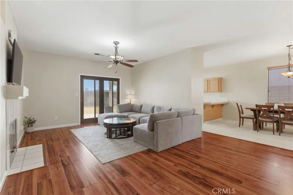 6510 Summer Breeze Bakersfield, CA 93313