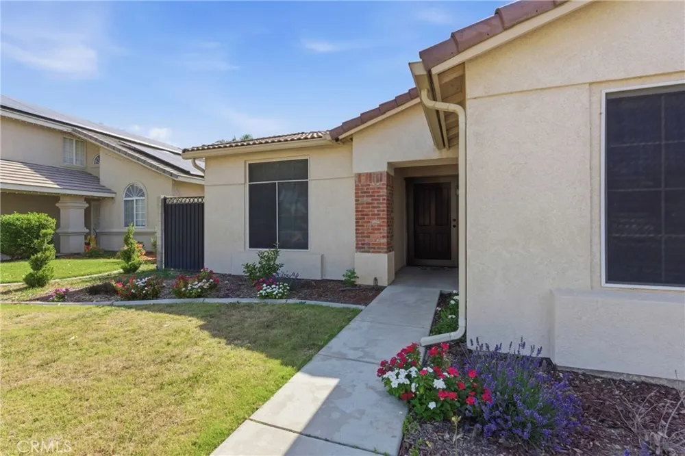 6510 Summer Breeze Bakersfield, CA 93313