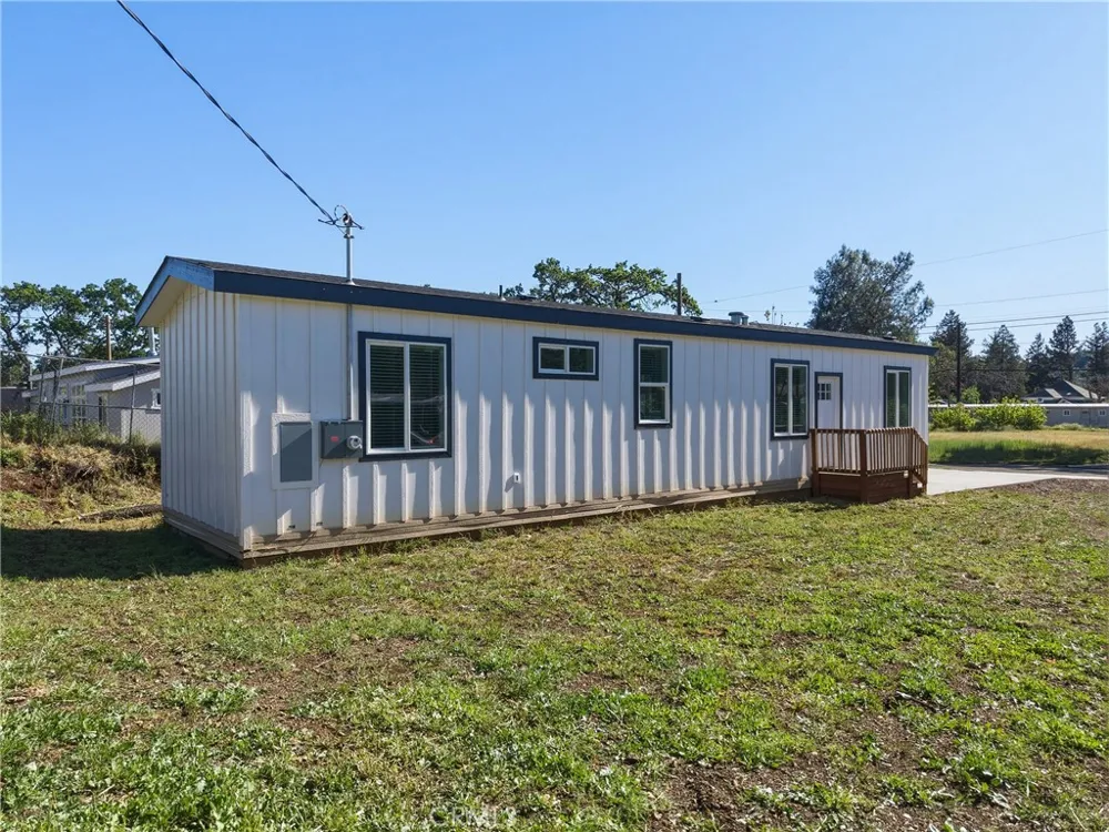 21325 Stewart Middletown, CA 95461