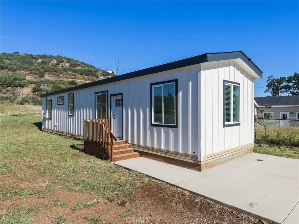 21325 Stewart Middletown, CA 95461