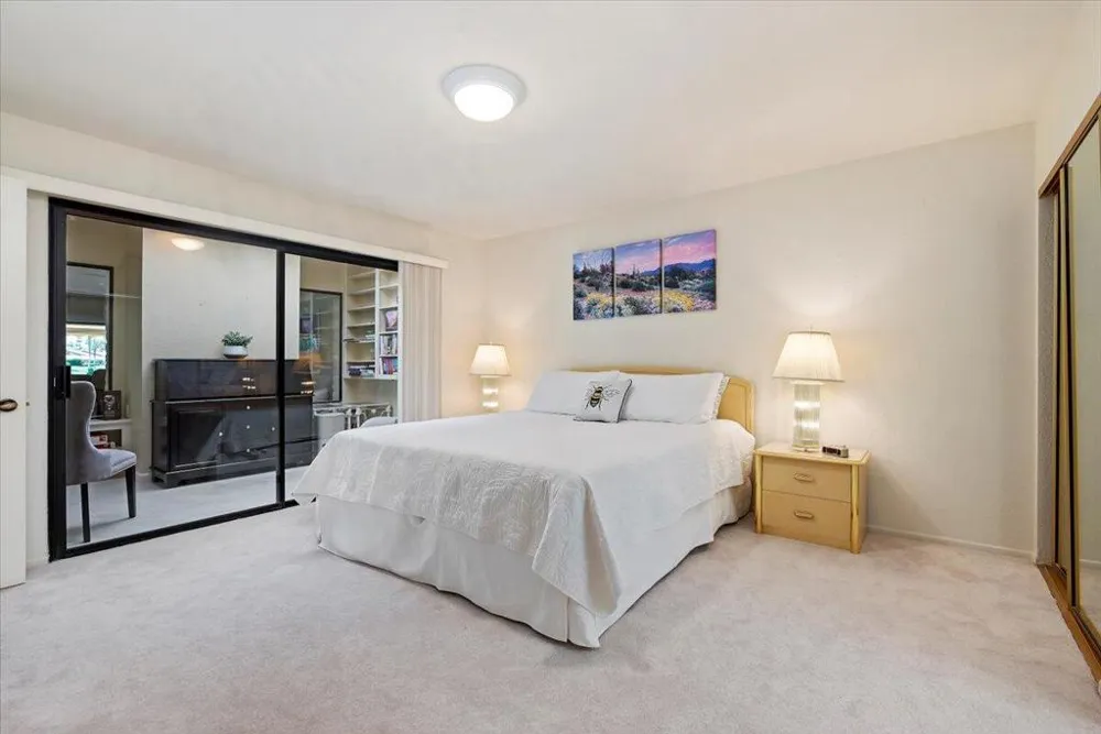 28 Conejo Circle Palm Desert, CA 92260